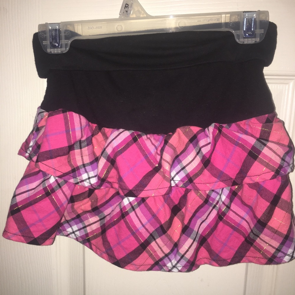 Size 6 pink plaid skirt